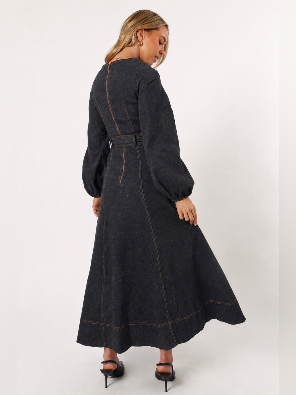 Petal & Pup Mateo Long Sleeve Denim Maxi Dress Black NWOT Size M - Picture 3 of 6